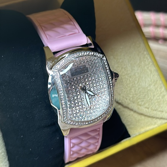 Invicta Lupah Ladies Women’s Pink Bling Rhinestone Watch NEW in Box 22117 - Picture 3 of 9